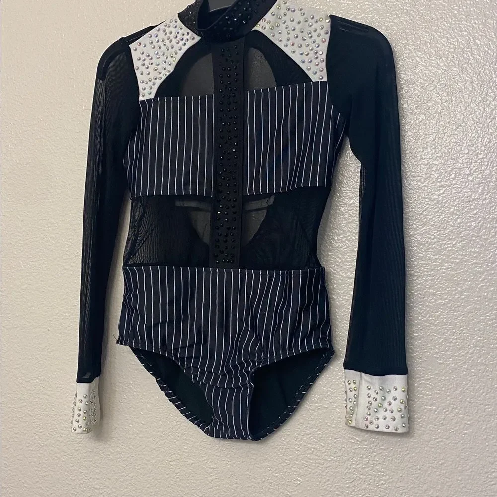 Glamour dance costume